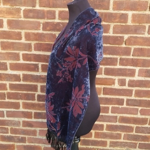 Velvet burn out‎ scarf - Picture 2 of 9